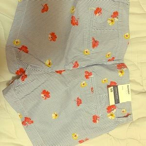 Old Navy short